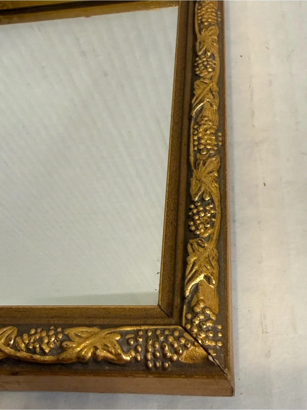 Vintage Home interiors gold framed mirror